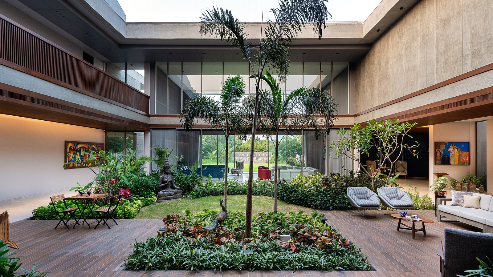 Courtyards In Modern Architecture Blarrow