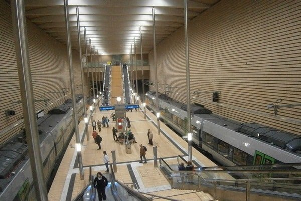 Building Underground Cities